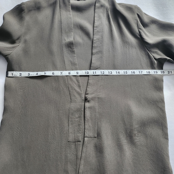 Eileen Fisher 100% Silk Open Tunic Top - Picture 8 of 9